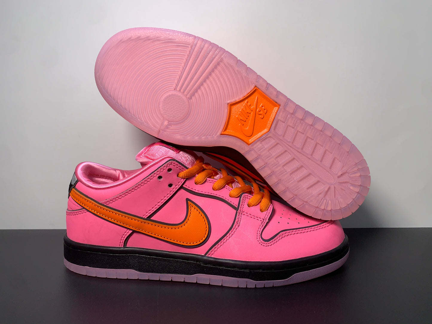 The Powerpuff Girls ✖️ Nike Dunk SB low Prox QS Blossom pink FD2631-600