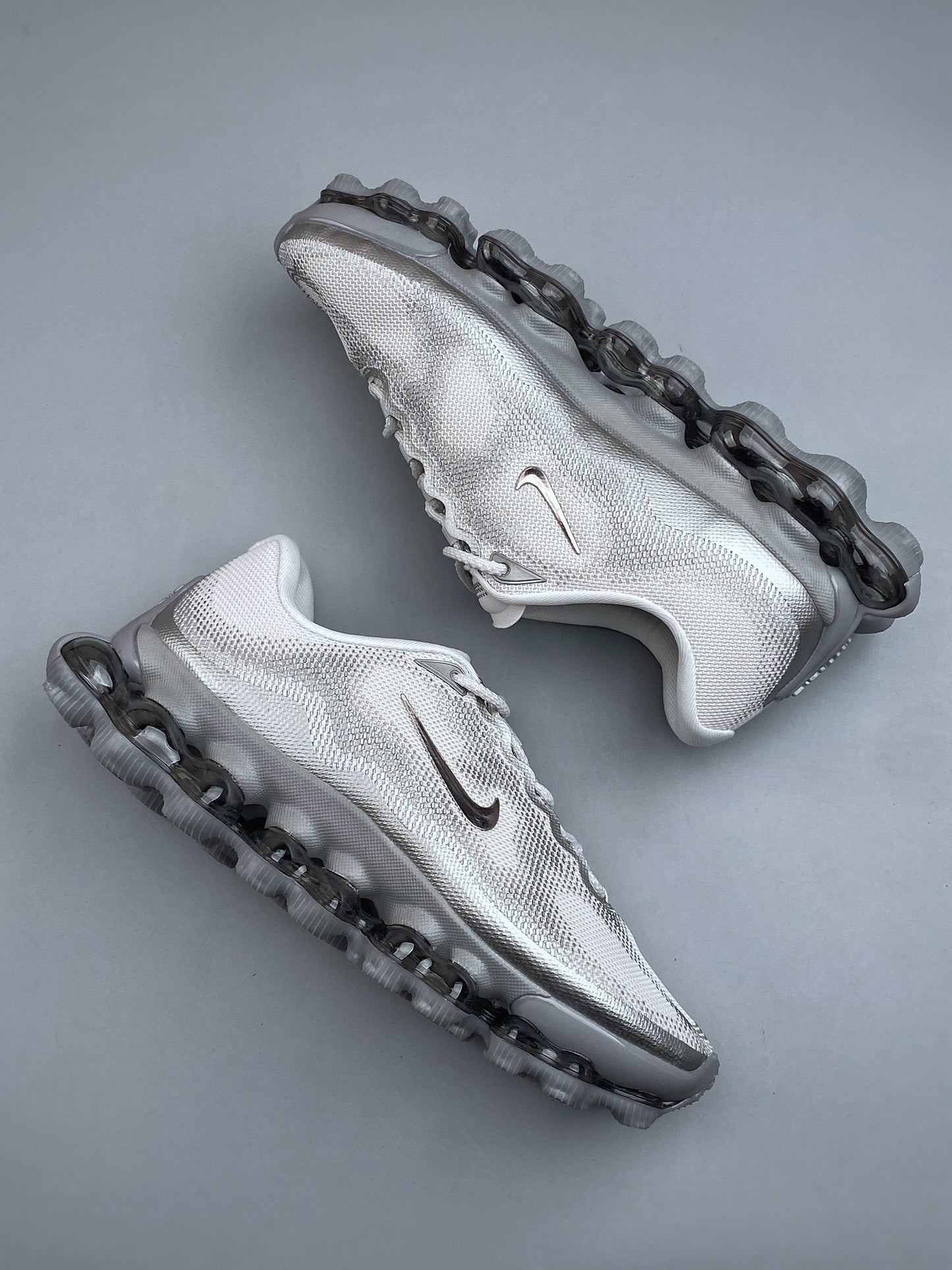 Nike AIR LIQUID MAX Light Grey