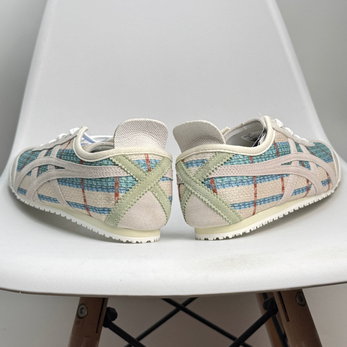 Onitsuka Tiger Mexico 66 x Doi Tung Sneaker Cream Blue Plaid 888DNY