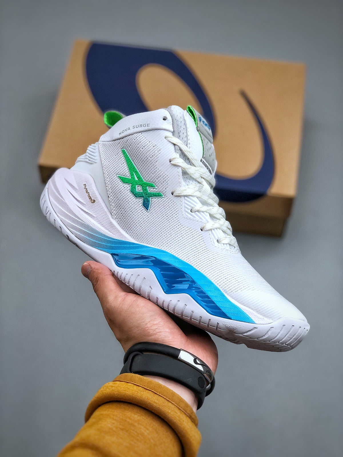Asics Nova Surge 2 'White Island Blue'
