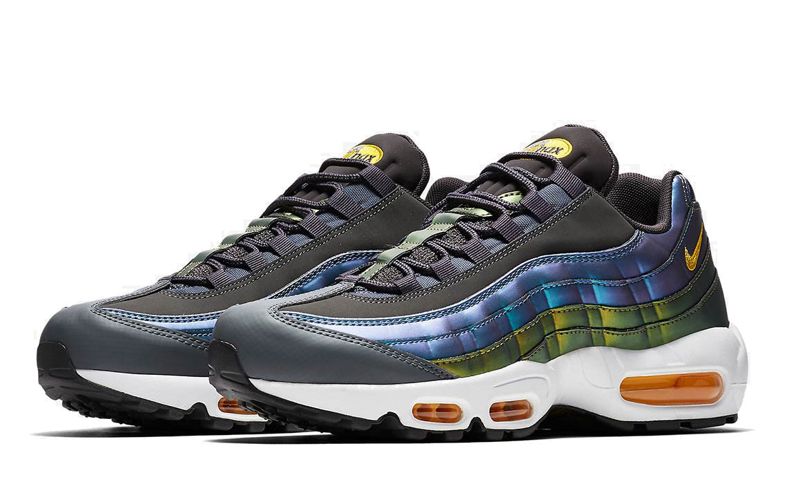Nike Air Max 95 'Pearlescent' 538416-022