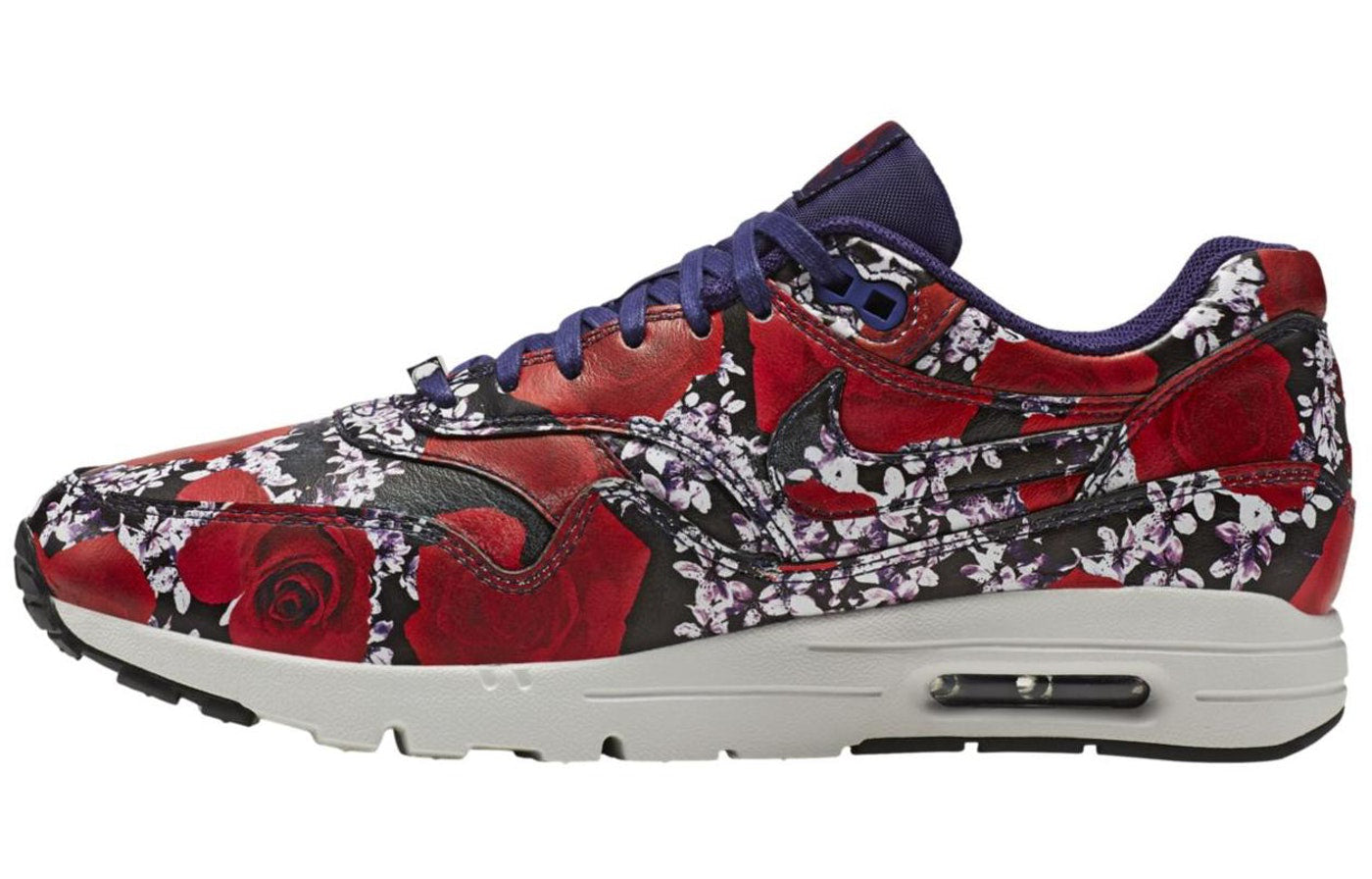Nike Womens Air Max 1 Ultra City Pack - London 747105-500