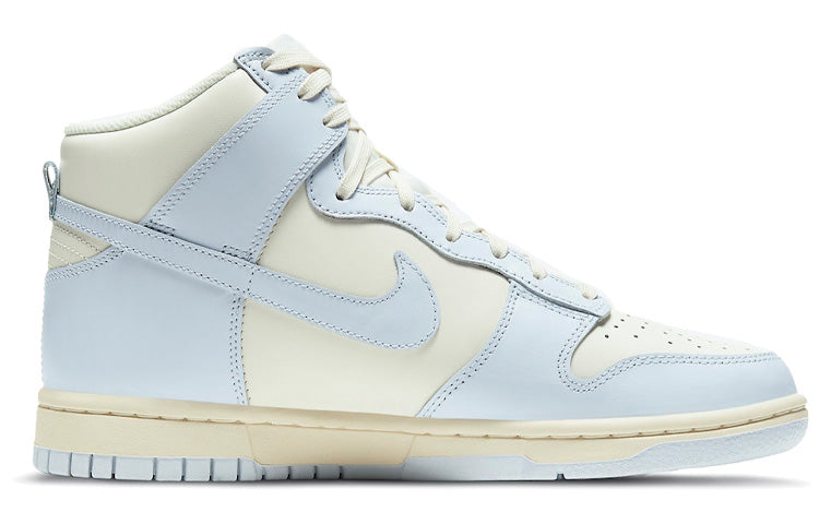 Nike Womens WMNS Dunk High Football Grey DD1869-102