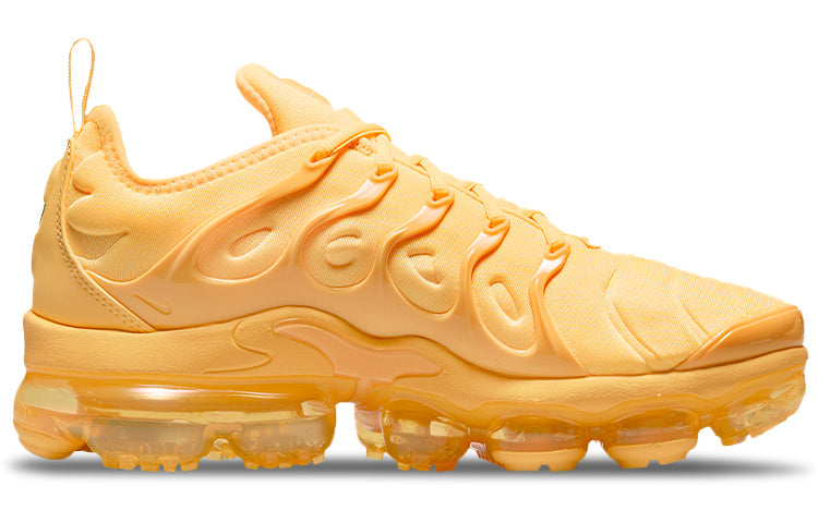 Nike Womens Air VaporMax Plus 'Yolk' Citron Pulse/White/Citron Pulse DJ5993-800