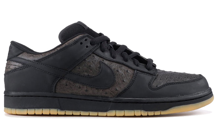Nike Dunk Low Pro SB Skateboard 'Ostrich' Black/Black 304292-003