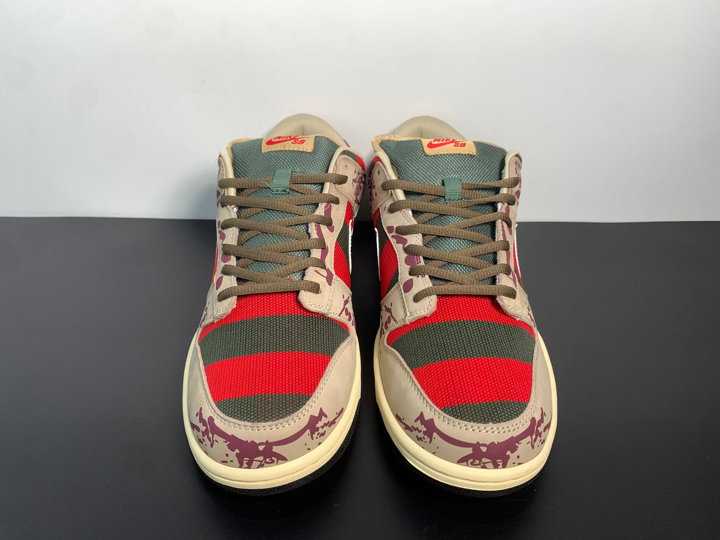 Nike SB Dunk Low Pro ‘Freddy Krueger’ 313170-202