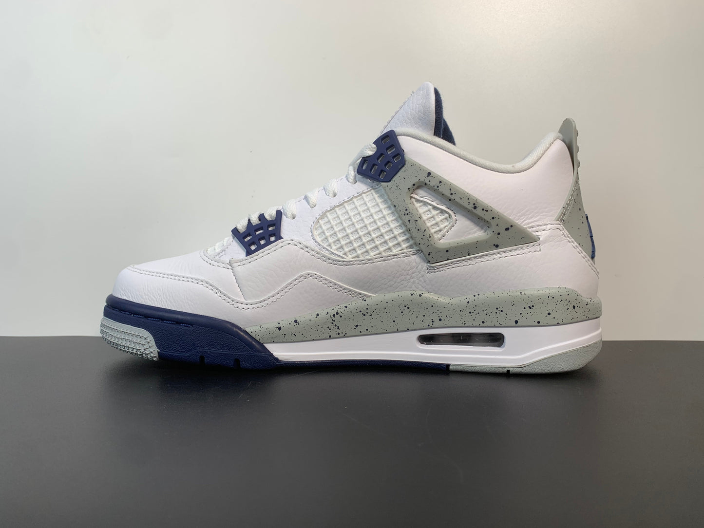 Air Jordan 4 Retro Midnight Navy DH6927-140