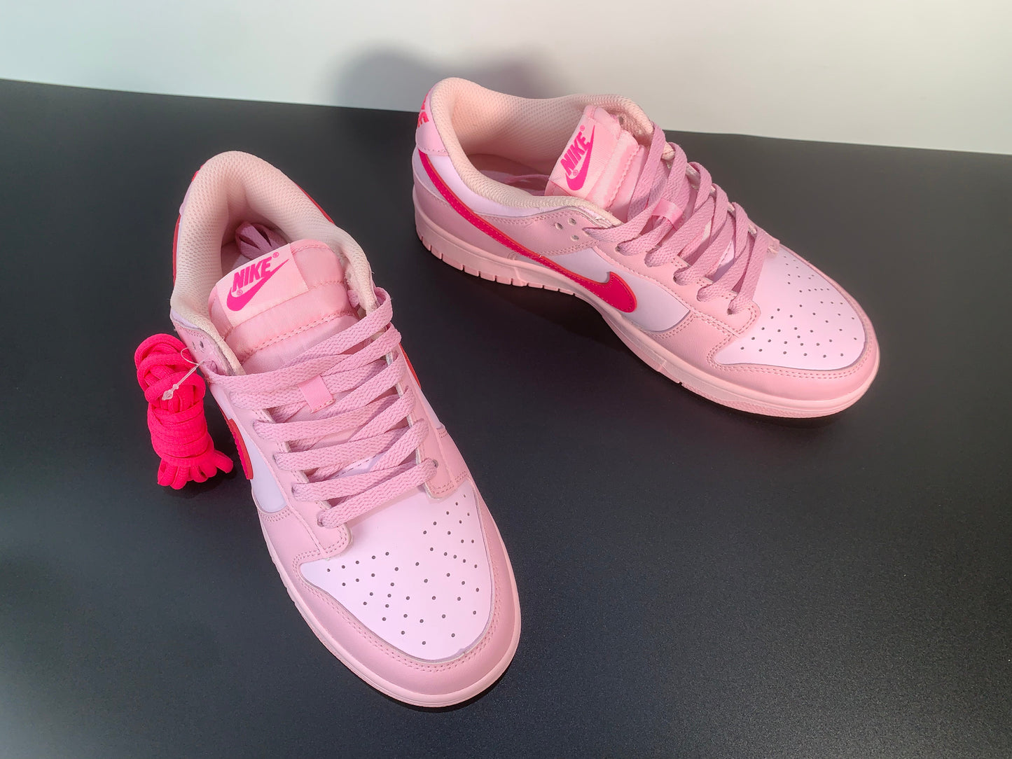 Nike Dunk Low Triple Pink DH9765-600