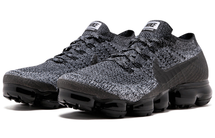 Nike Air Vapormax Flyknit Oreo 849558-041