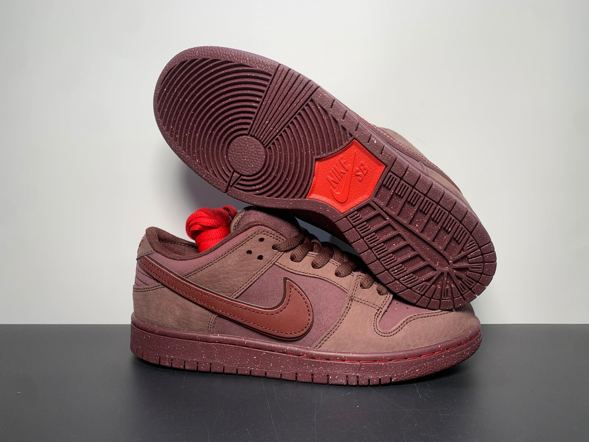 Nike SB Dunk Valentine’s Day