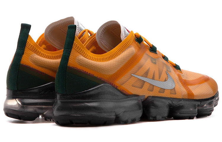 Nike Air VaporMax 2019 Canyon Gold Canyon Gold/Metallic Silver-Terra Orange AR6631-700