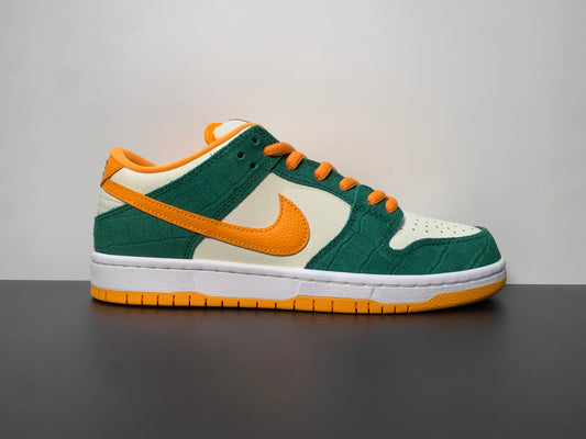 Dunk Low Pro SB 'Legion Pine'