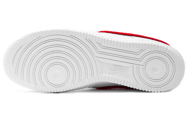 Nike Air Force 1 Low Chenille Swoosh 823511-106