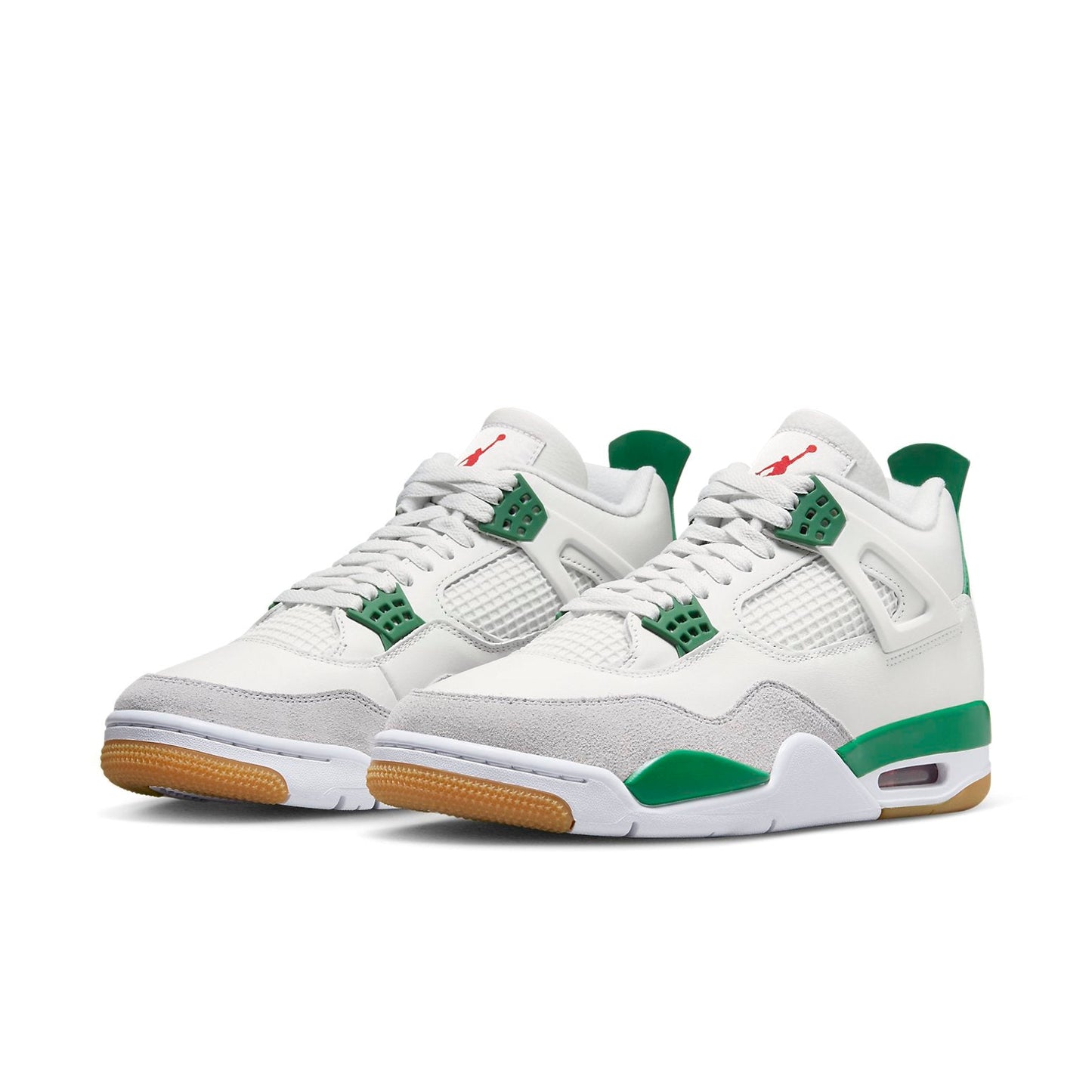 Nike SB x Air Jordan 4 “Pine Green” DR5415-103