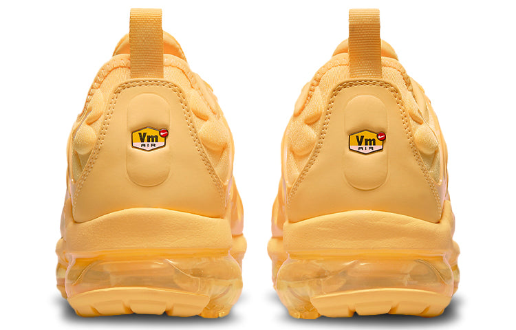 Nike Womens Air VaporMax Plus 'Yolk' Citron Pulse/White/Citron Pulse DJ5993-800