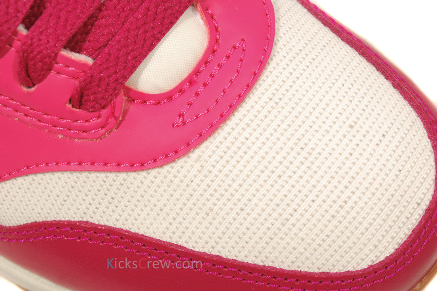 Nike Womens Air Max 1 VNTG Sport Fuchsia Pink Force 555284-104