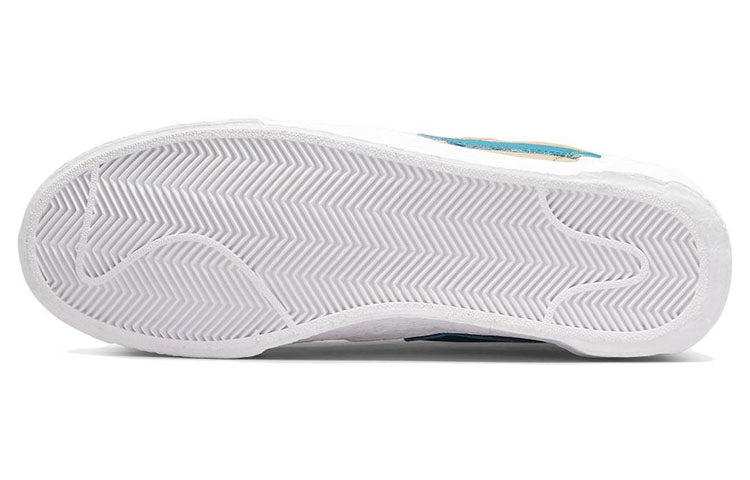 Nike Kaws x sacai x Blazer Low DM7901-200