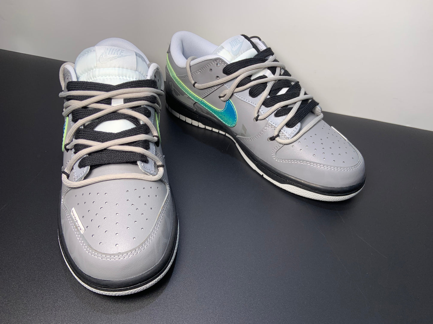 Nike Dunk LOW SB Space Exploration Gray