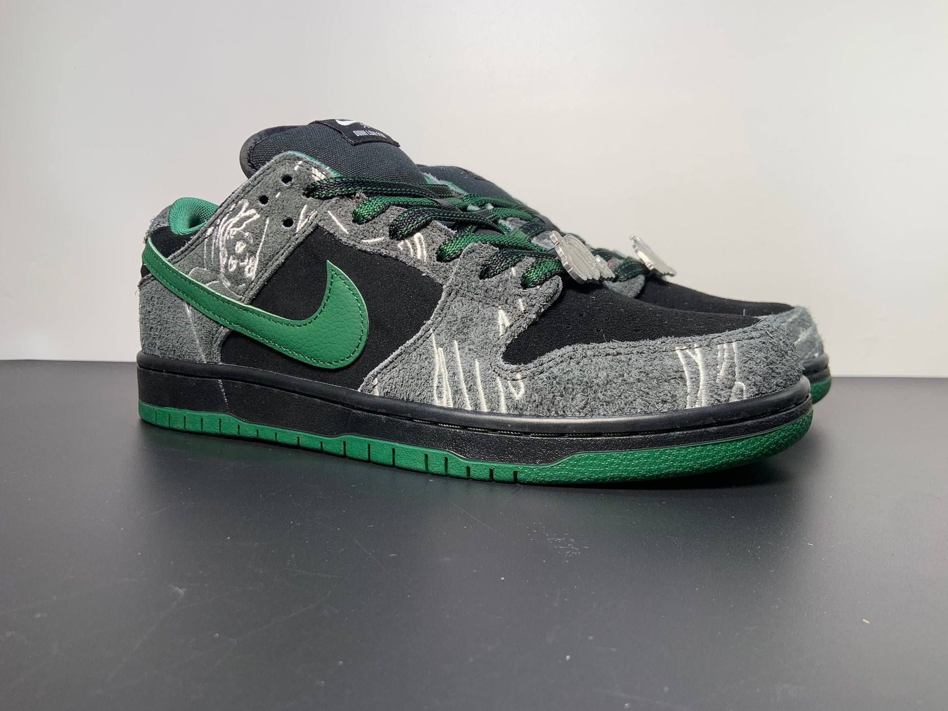 There Skateboards x Nike Dunk SB