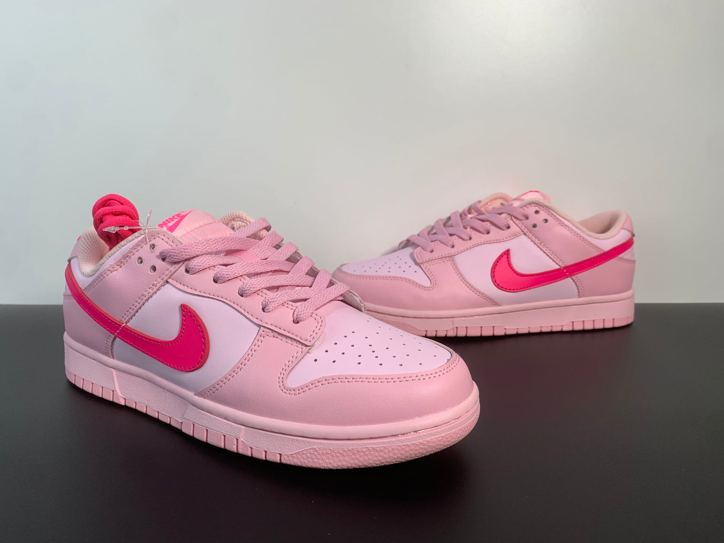 Nike Dunk Low Triple Pink DH9765-600