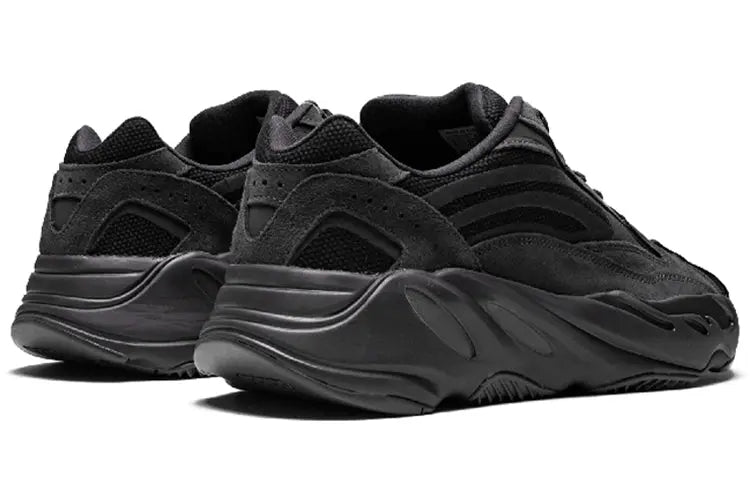 Adidas Yeezy Boost 700 V2 Vanta FU6684
