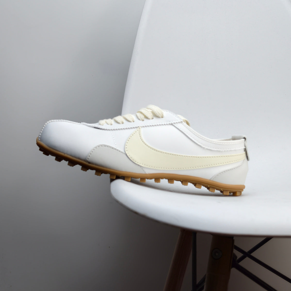 Jacquemus x Nike Wmns Moon Shoe OG 'Summit White Soft Pearl Gum'