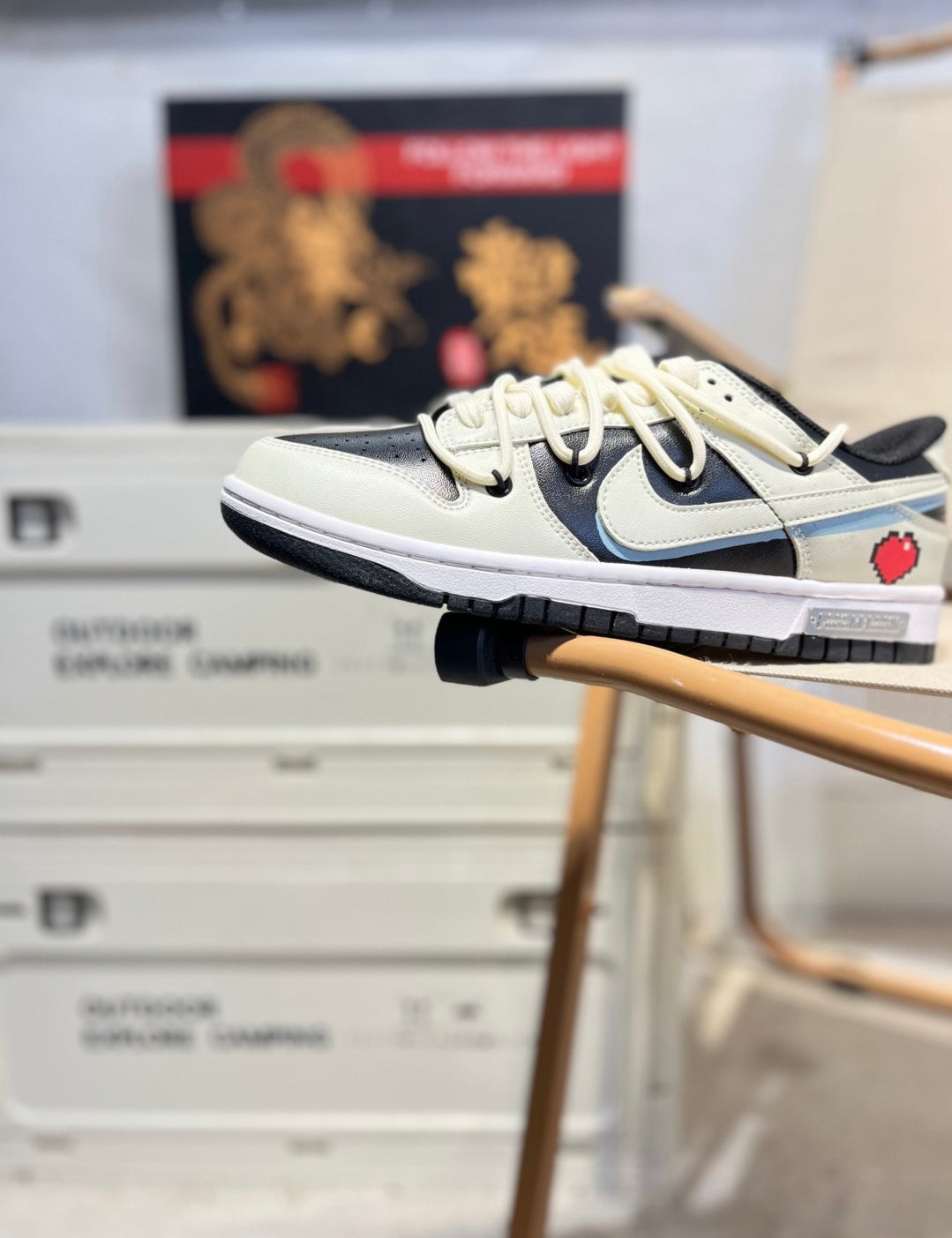 Nike SB Dunk Low "Panda Prank" Heart QS7021906