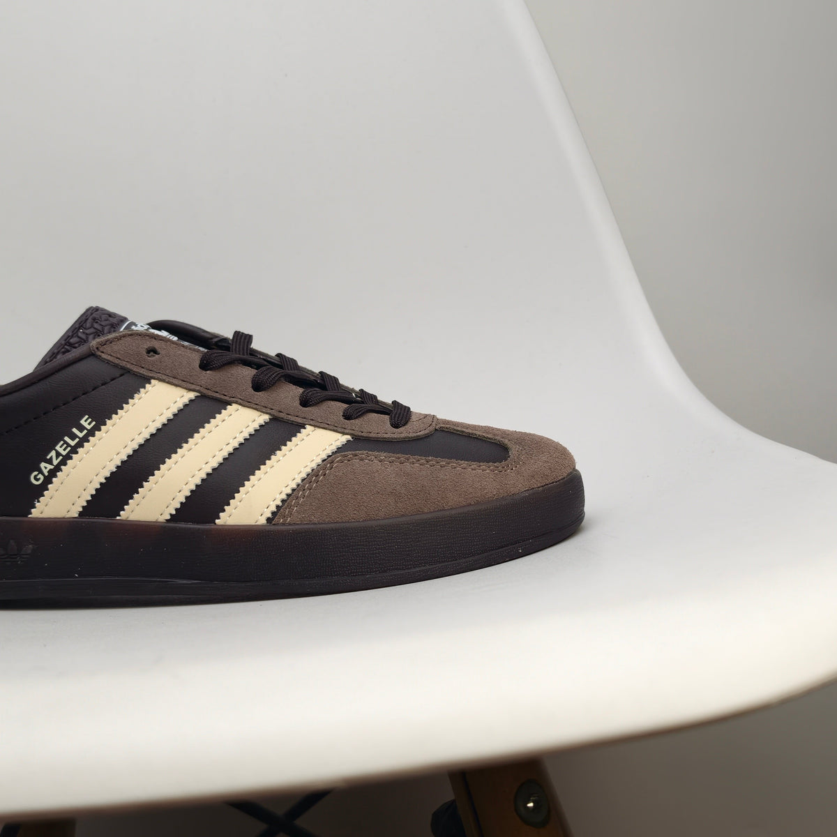 Adidas Originals Gazelle Indoor Leather 'Black Brown Green' IH0374