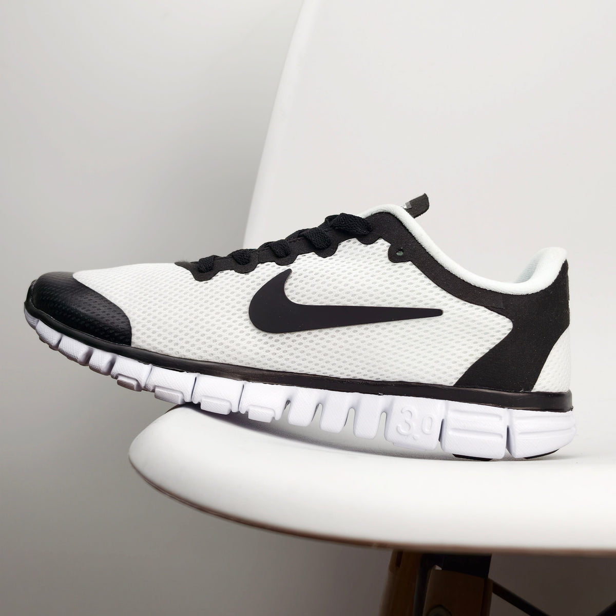 Nike Free 3.0 V2 White-Black 816568-004