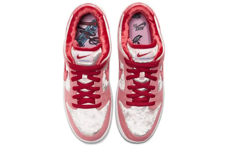 Nike SB Skateboard Dunk Low Pro QS Strangelove - Valentines Day CT2552-800