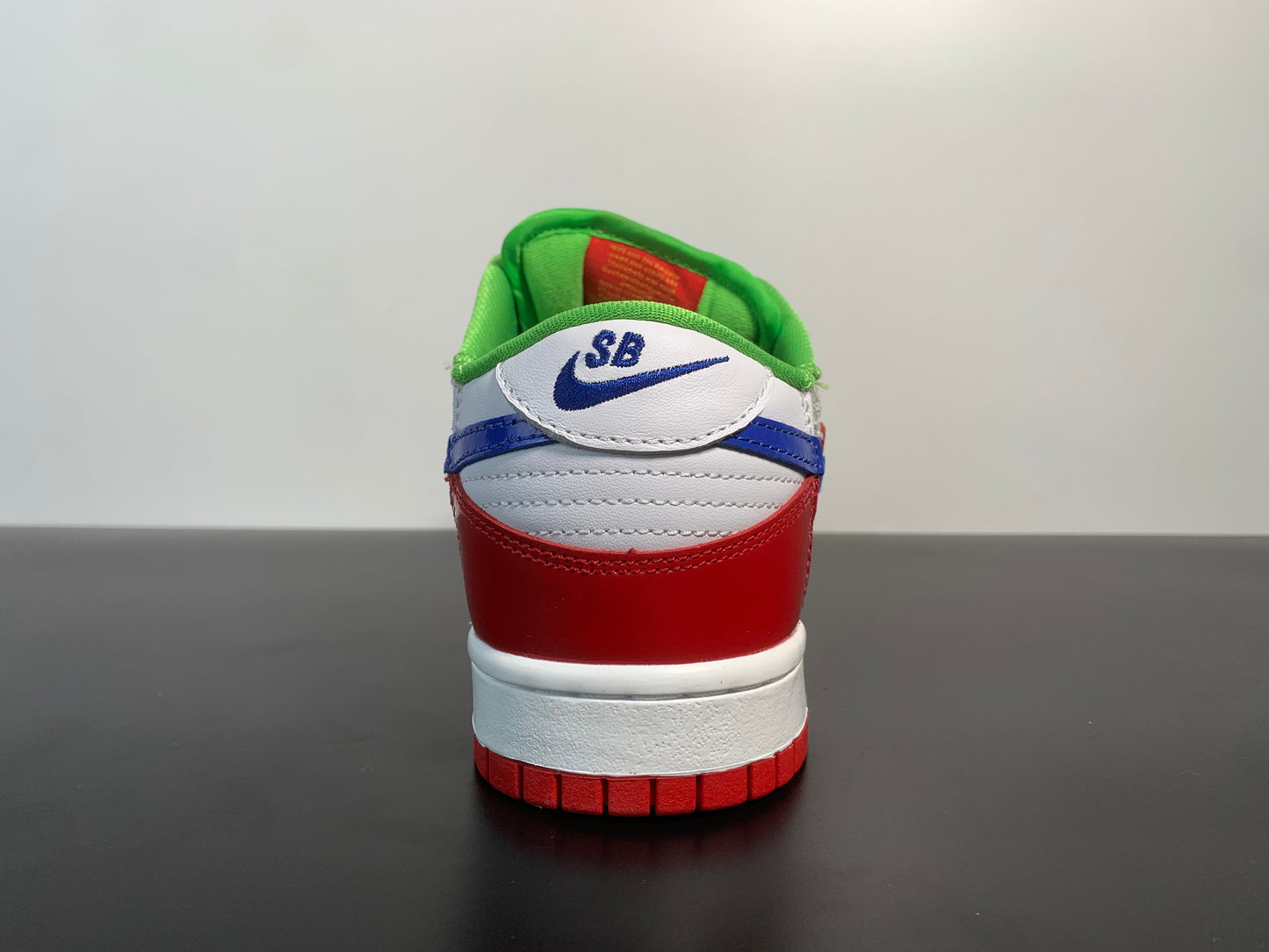 NIKE DUNK SB LOW X SANDY BODECKER 11 AIR FORCE MAX 1 FD8777-100