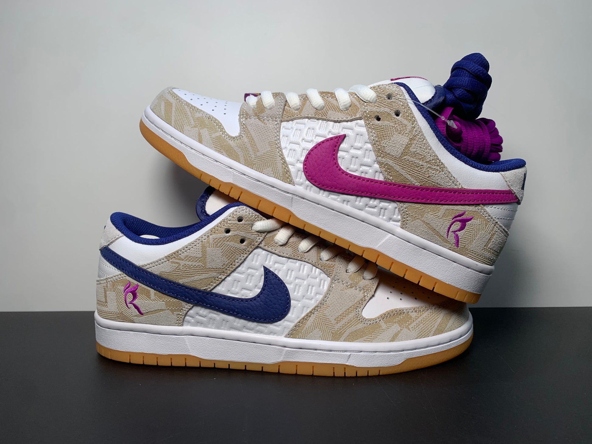 Rayssa Leal x Nike Dunk SB Low hua