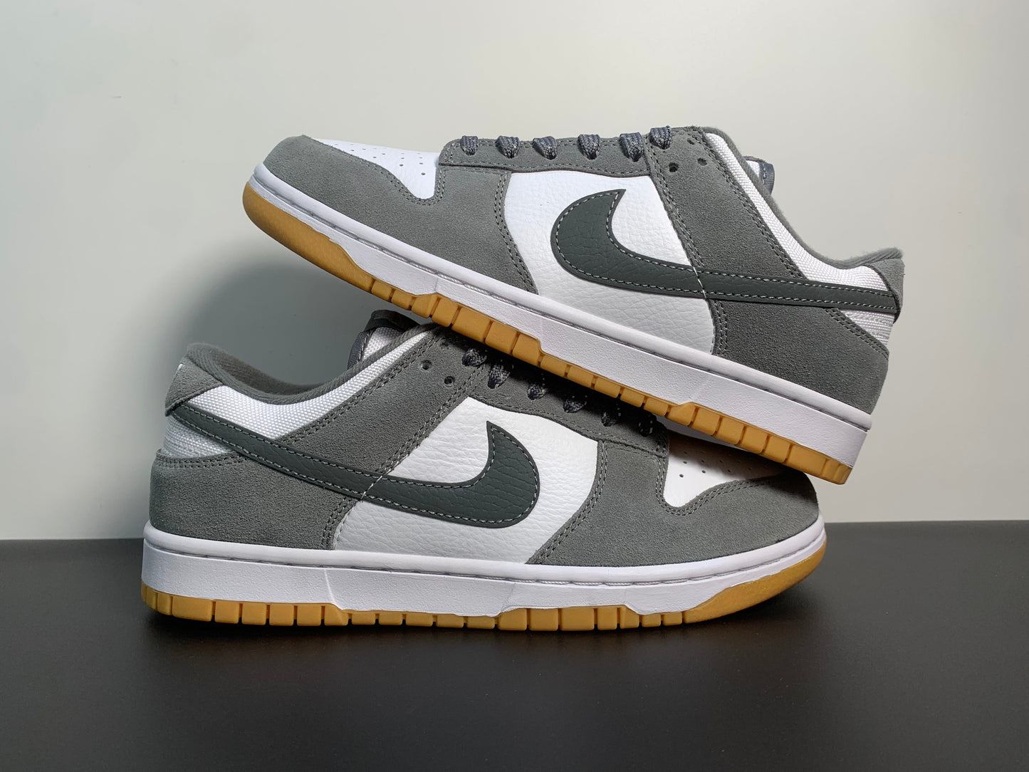 Nike Dunk Low Smoke Grey Gum 3M Swoosh FV0389-100