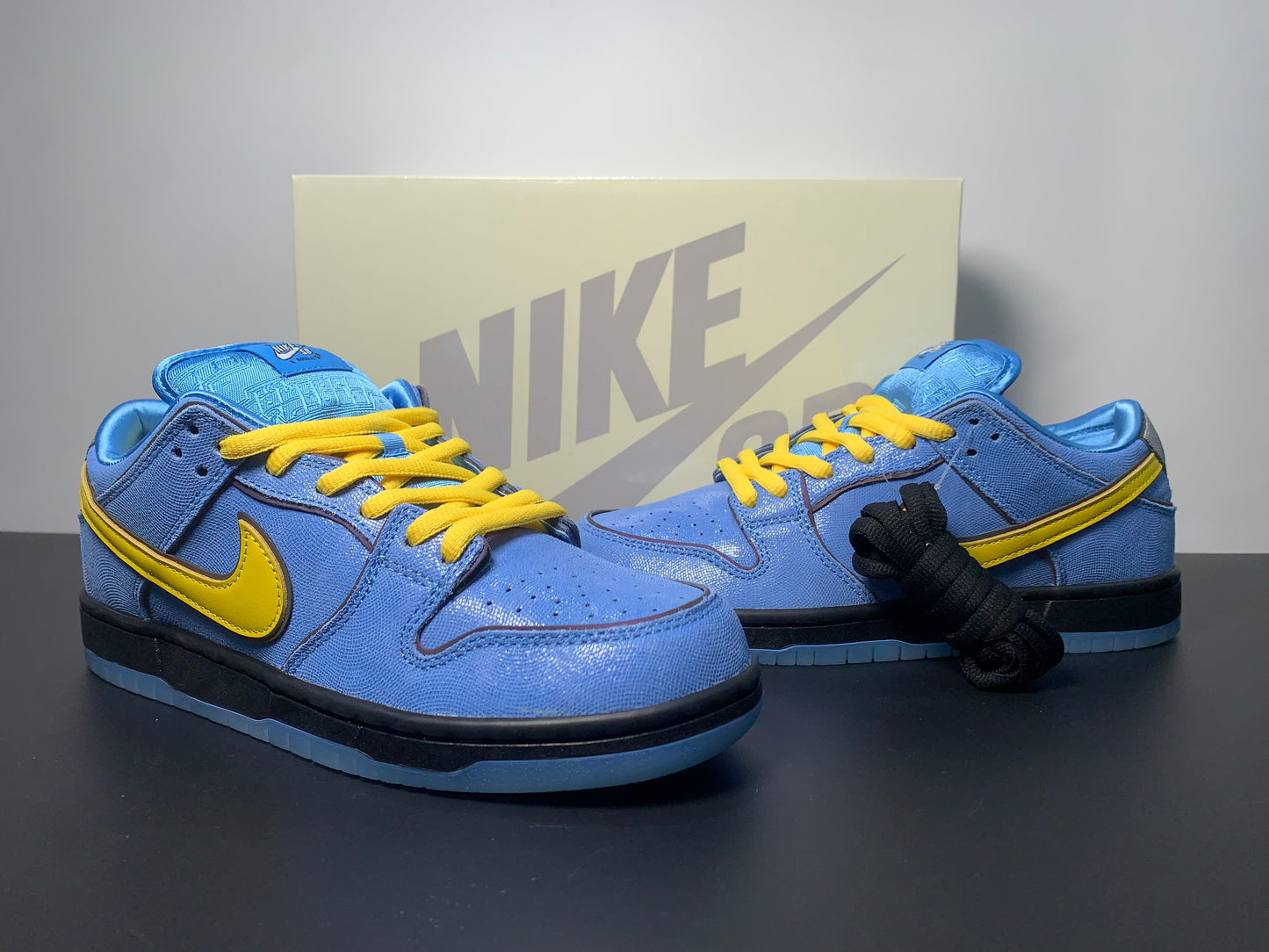 The Powerpuff Girls ✖️ Nike SB Dunk  low Prox QS “Bubbles” Blue Chill   FZ8320-400