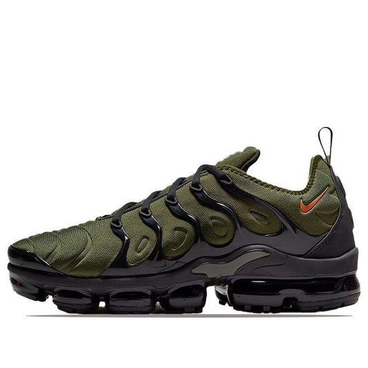 Nike Air VaporMax Plus DQ4688-300