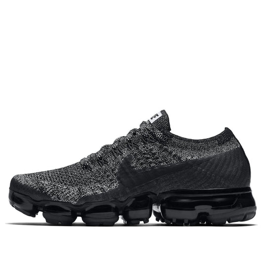 Nike Womens Air Vapormax Flyknit Oreo 849557-041