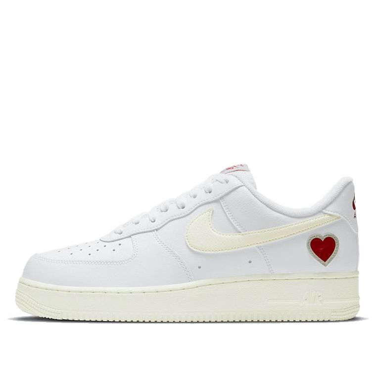 Nike Air Force 1 Low Valentines Day DD7117-100