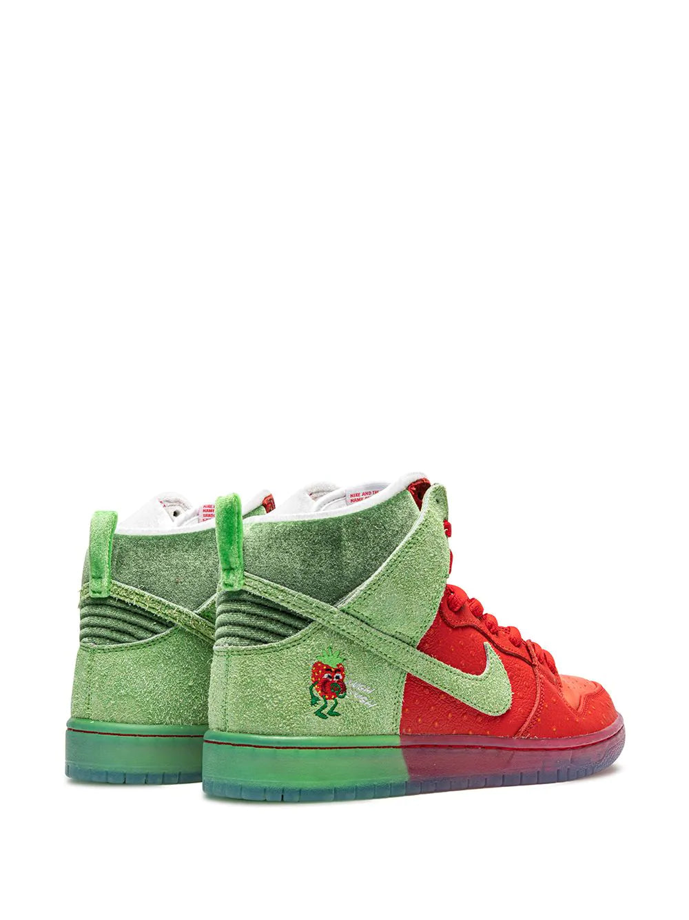 NIKE SB DUNK HIGH STRAWBERRY COUGH CW7093-600