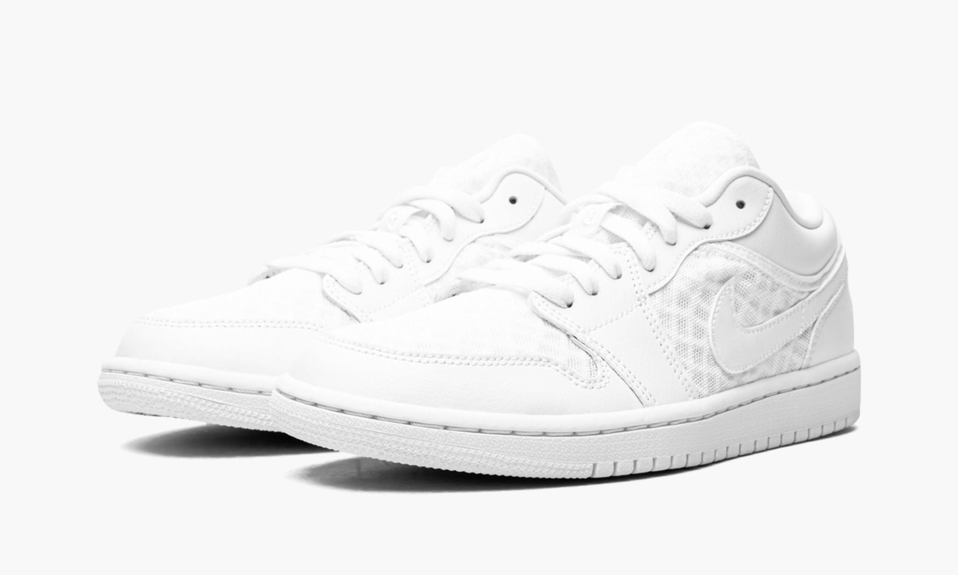 WMNS Air Jordan 1 Low BREATHE "Triple White"