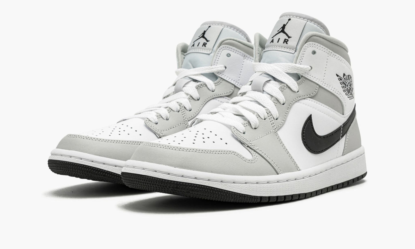 WMNS Air Jordan 1 Mid "Grey Fog"