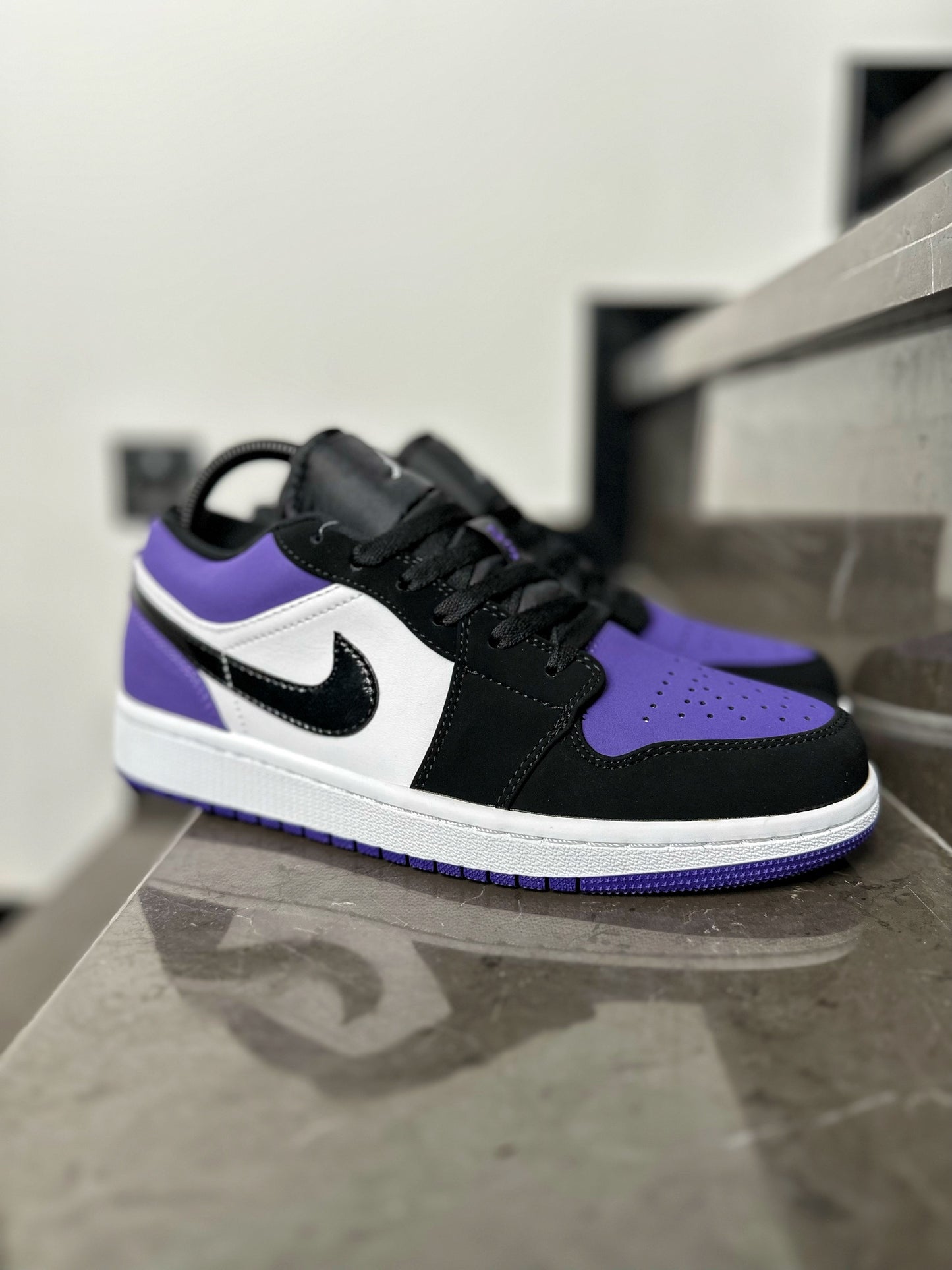 Air Jordan 1 Low 'Court Purple'