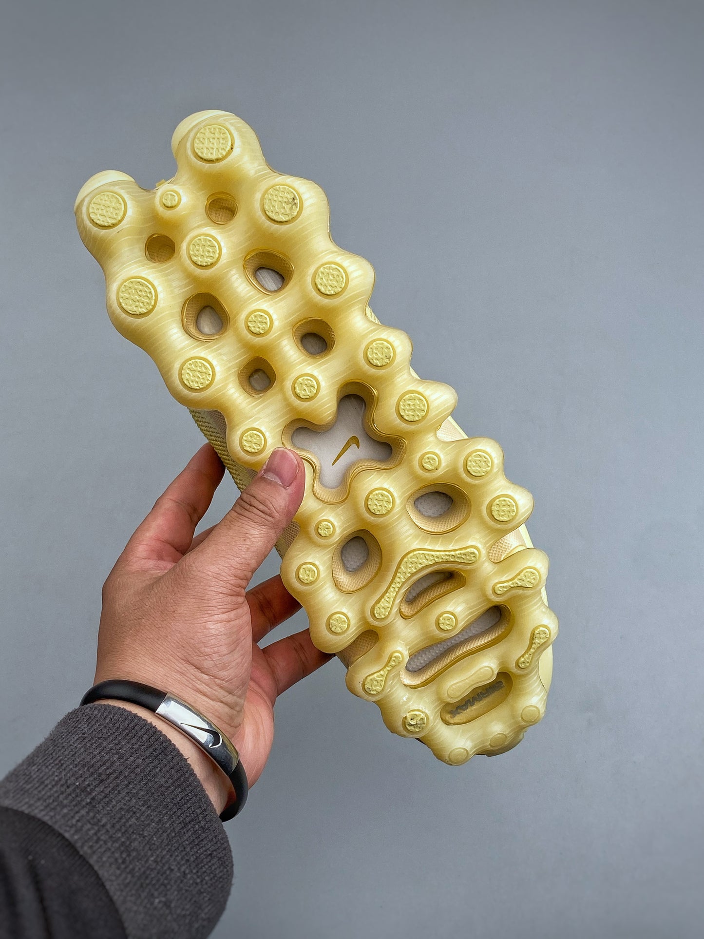 Nike AIR LIQUID MAX Yellow IQ7634 009