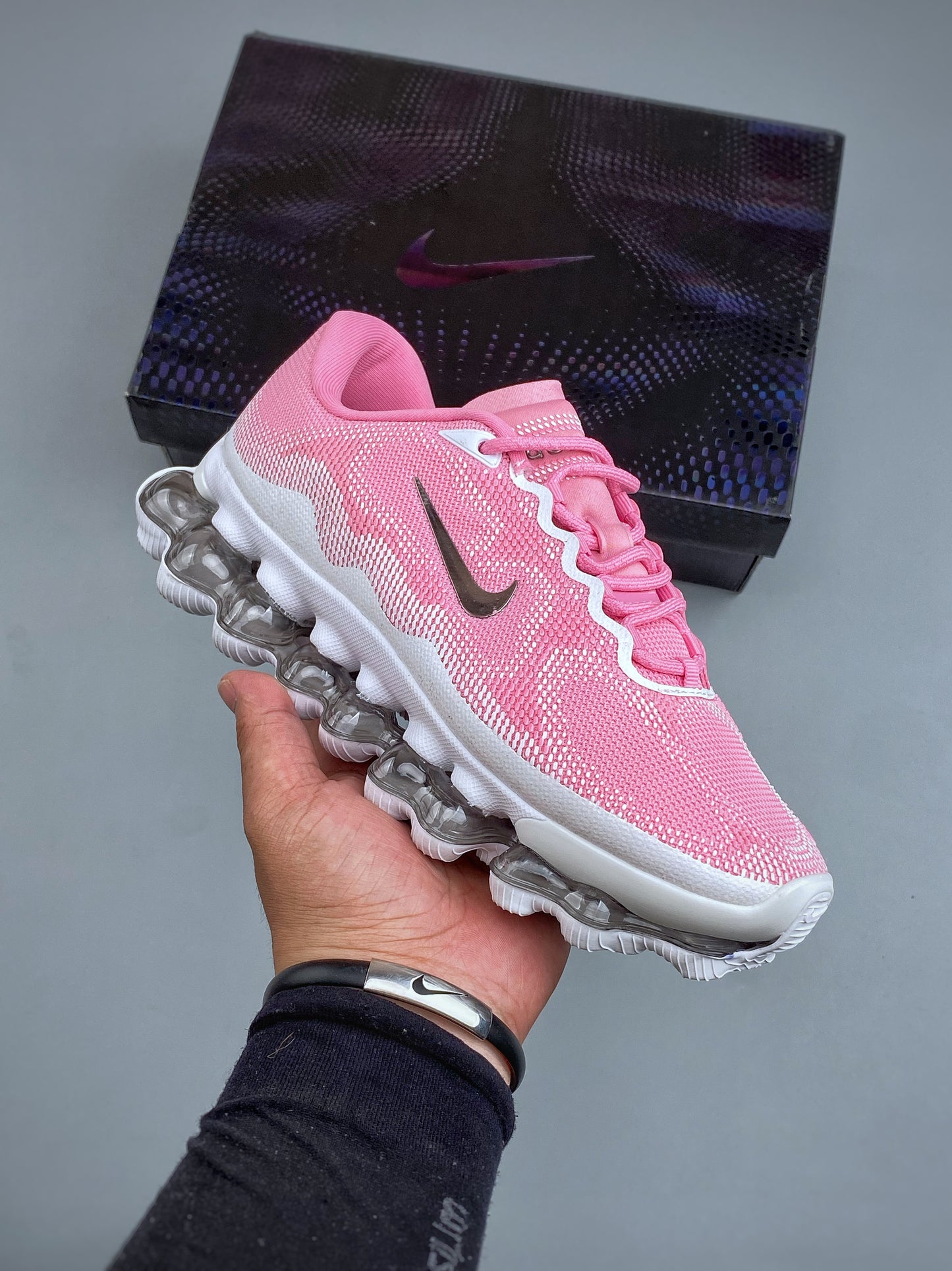 Nike AIR LIQUID MAX Pink  IQ7634 008