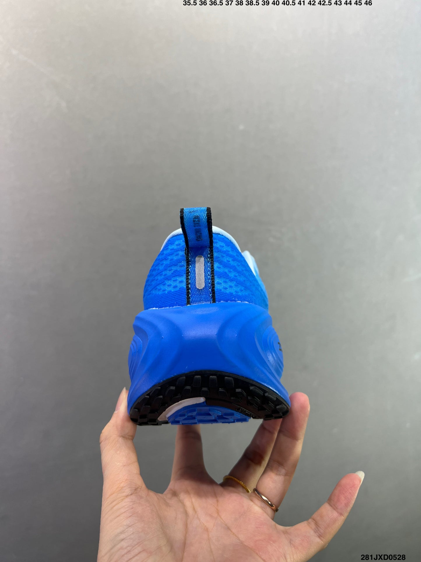 NIKE VOMERO PLUS RUN Blue IM2038-039