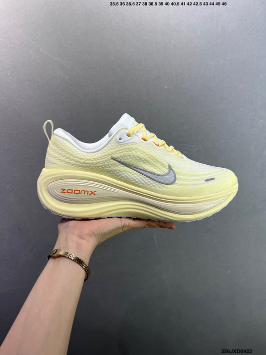 Nike Vomero Plus Air Zoom Yellow IM5020-100