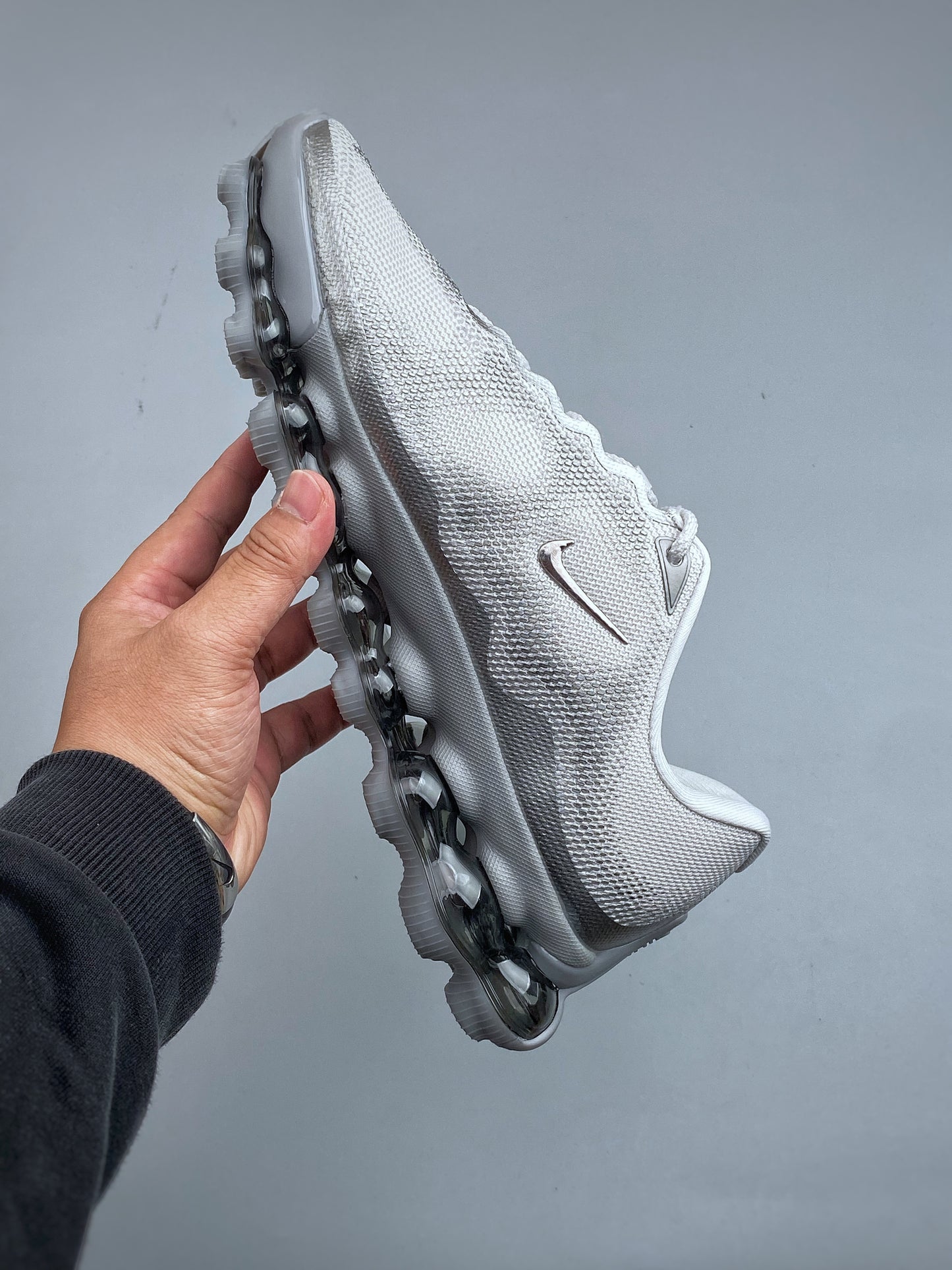 Nike AIR LIQUID MAX Light Grey
