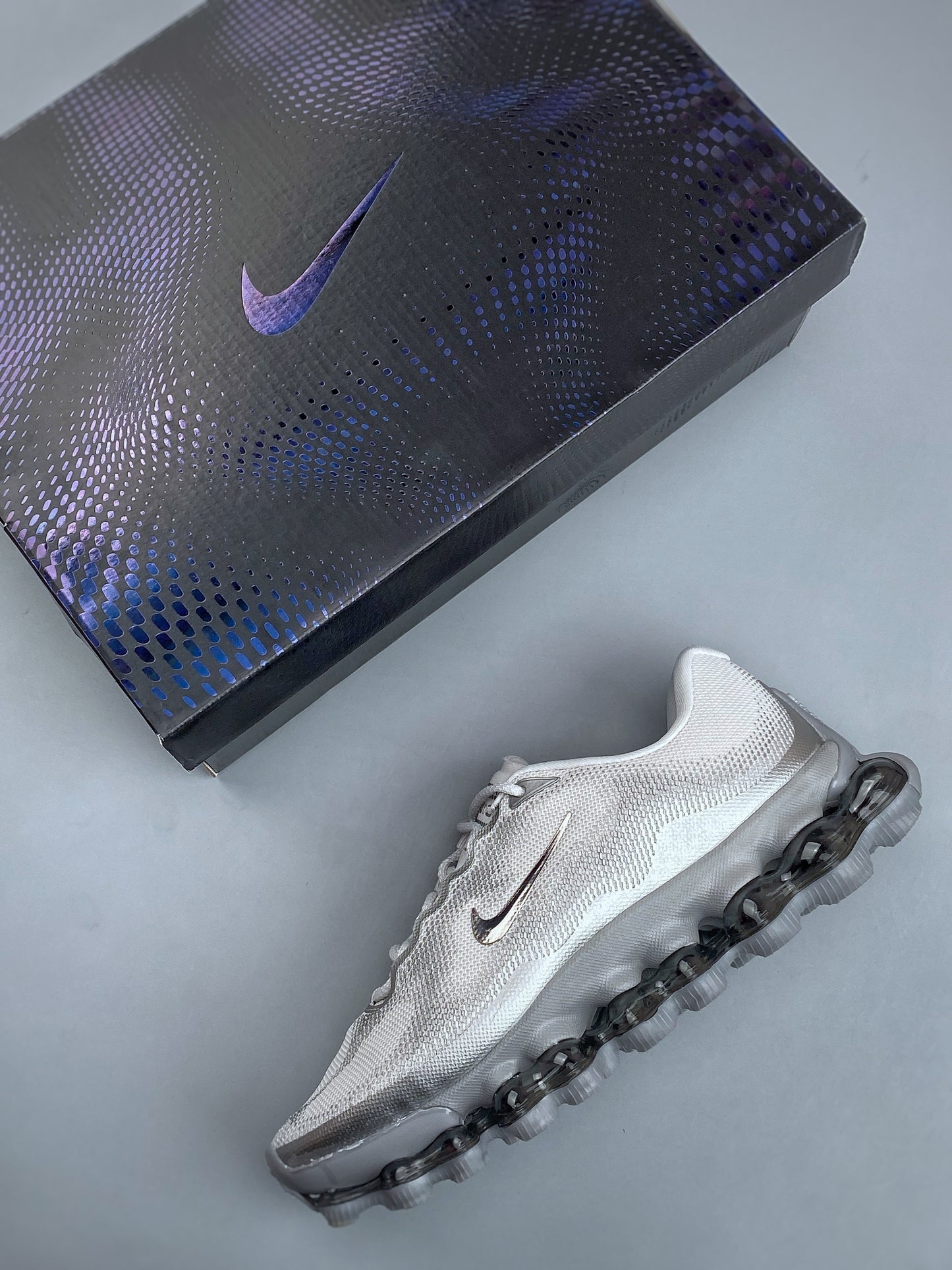 Nike AIR LIQUID MAX Light Grey