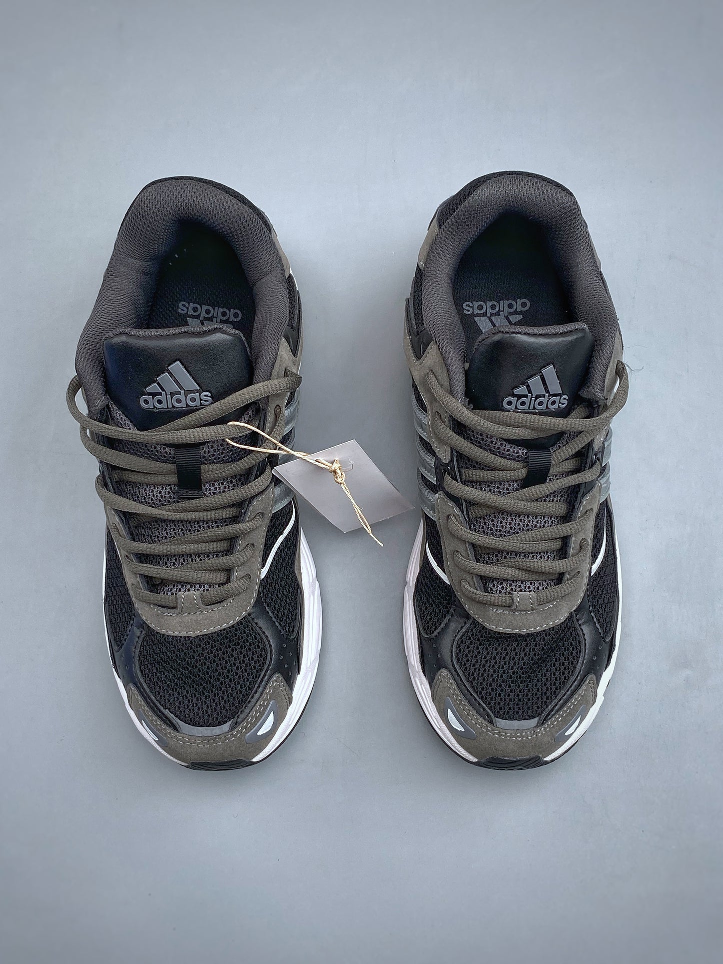 Adidas RESPONSE CL ID4291