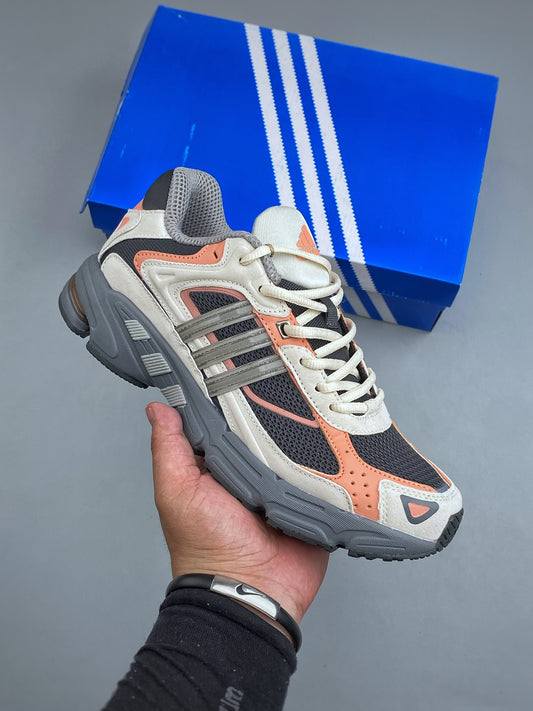 Adidas RESPONSE CL IH3365