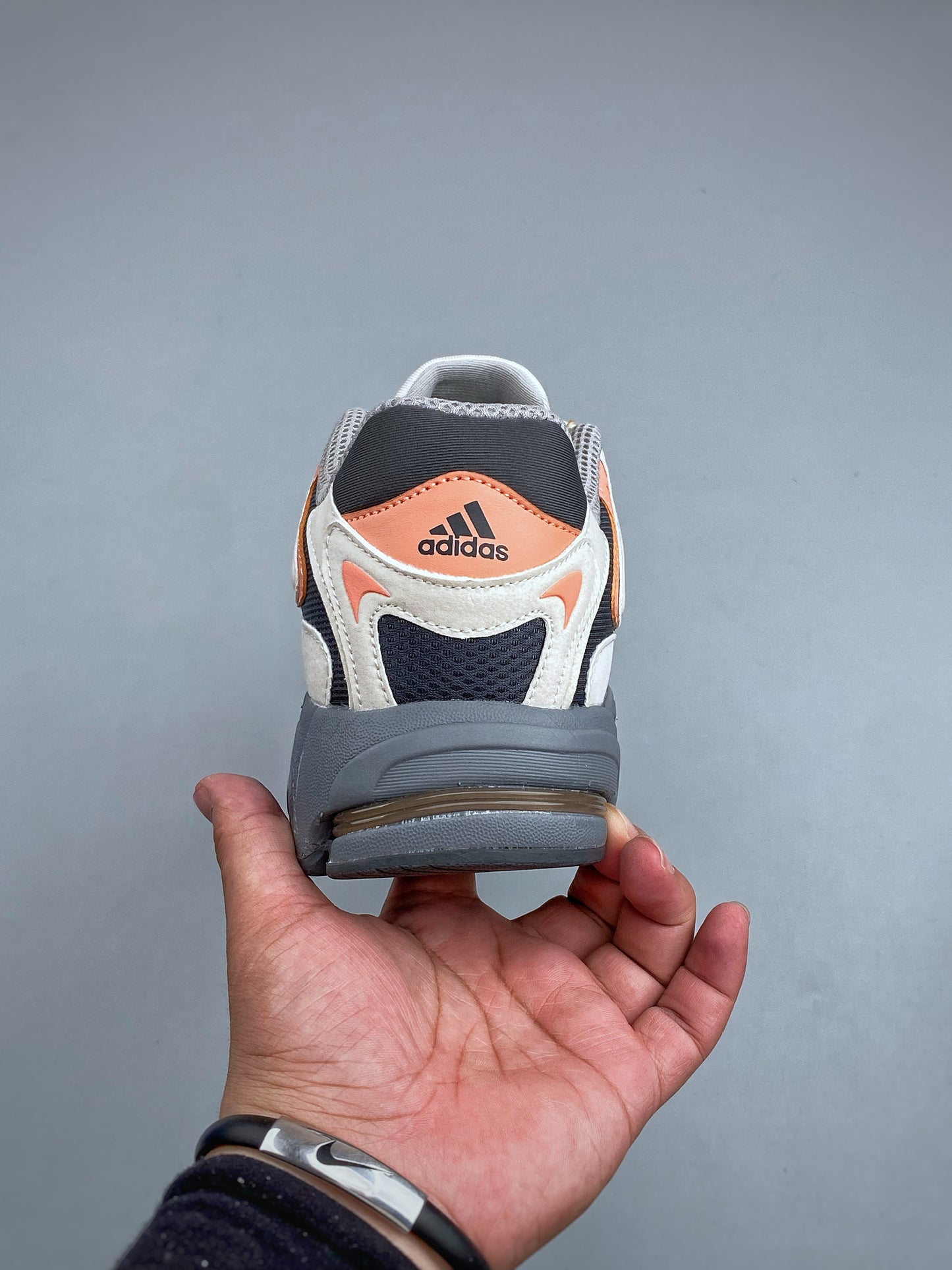 Adidas RESPONSE CL IH3365